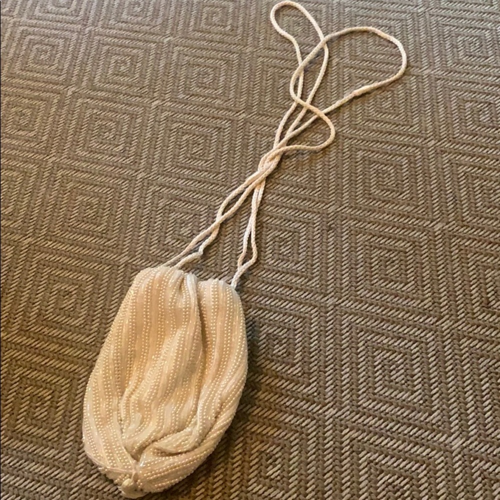 Tassel pocket book